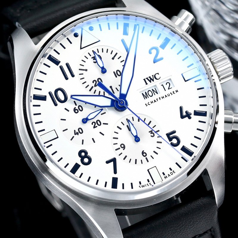 IWC 파일럿 시리즈 오토매틱 남성 시계 001-251549