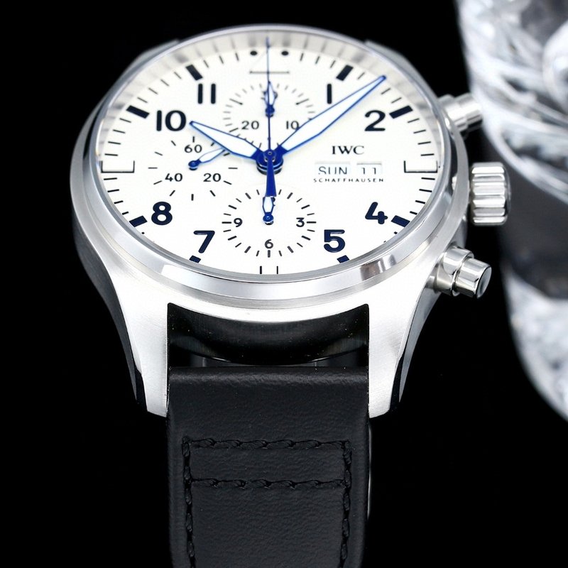 IWC 파일럿 시리즈 오토매틱 남성 시계 001-251549