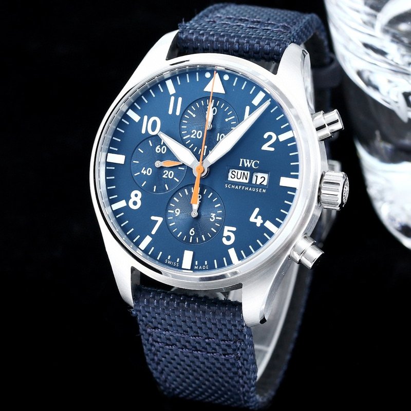 IWC 파일럿 시리즈 오토매틱 남성용 시계 001-251550