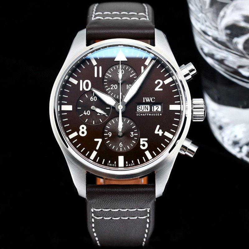 IWC 파일럿 시리즈 남성 오토매틱 시계 001-251556