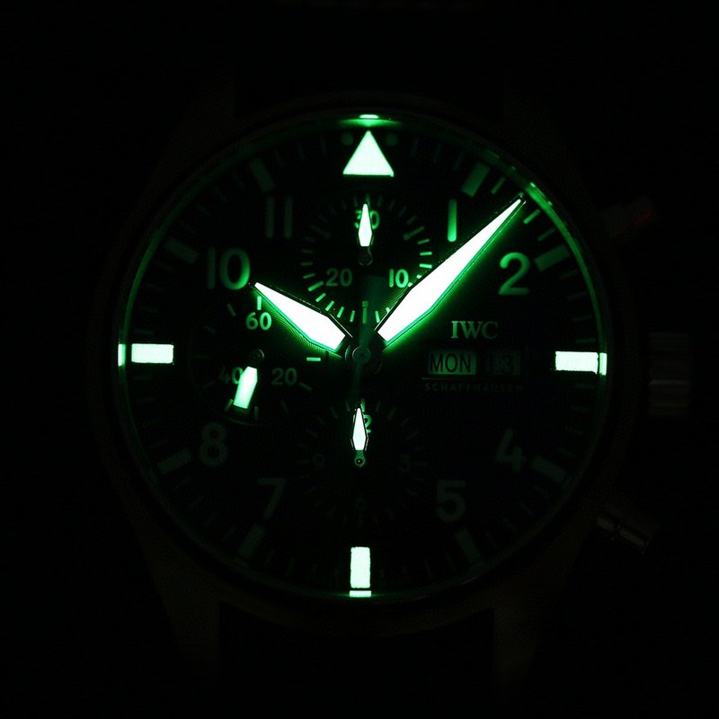 IWC 파일럿 시리즈 남성 오토매틱 시계 001-251574