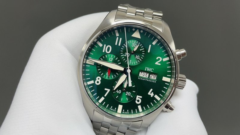 IWC 파일럿 그린 다이얼 레드 골드 시계 001-251573