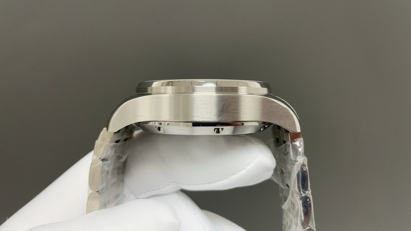 IWC 파일럿 그린 다이얼 레드 골드 시계 001-251573
