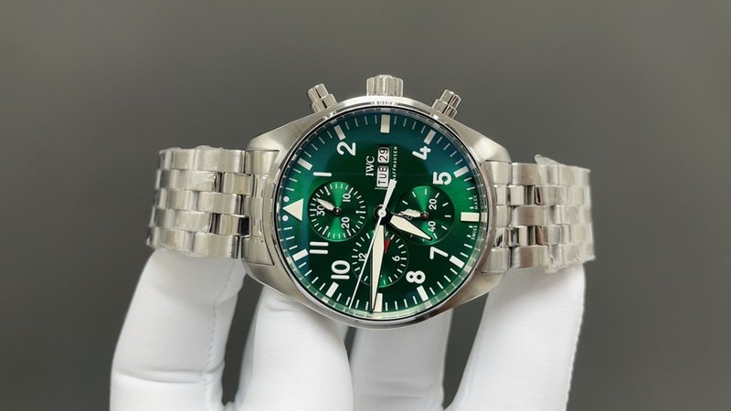 IWC 파일럿 그린 다이얼 레드 골드 시계 001-251573
