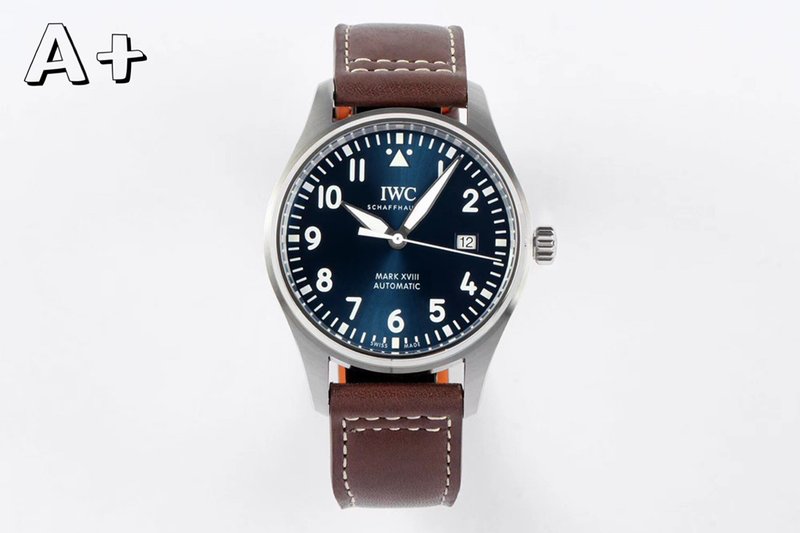 IWC 파일럿 시리즈 오토매틱 남성 시계 001-251611