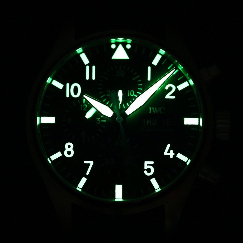 IWC 파일럿 시리즈 오토매틱 남성 시계 001-251616