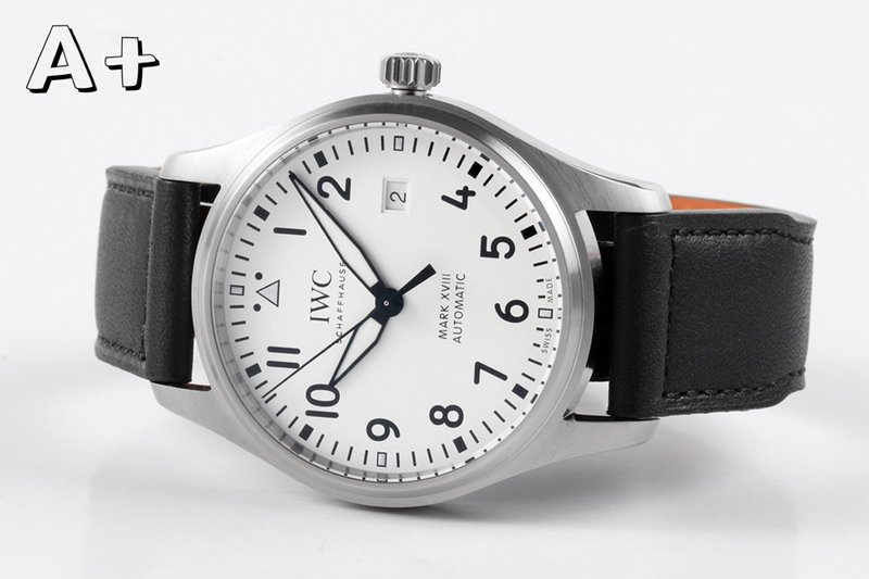 IWC 파일럿 마크 18 헤리티지 시계 001-251617