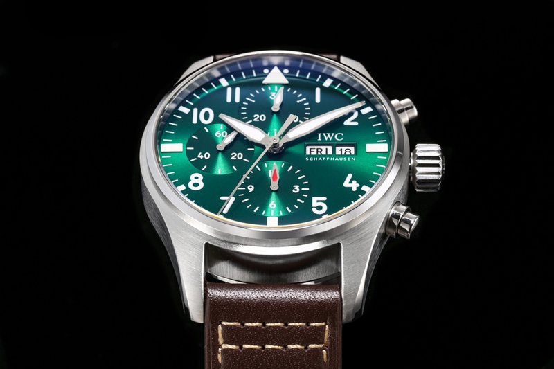 IWC 파일럿 시리즈 스테인리스 오토매틱 시계 001-251620