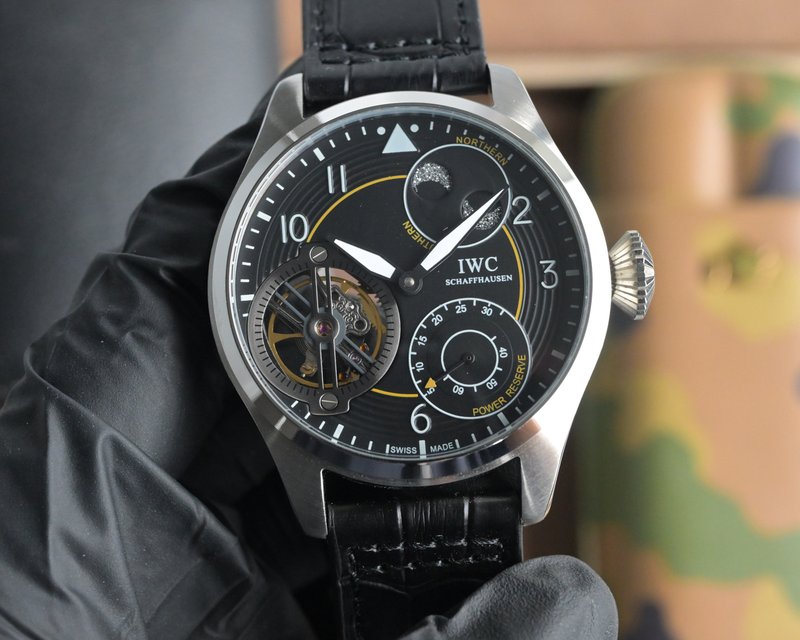 IWC 파일럿 워치 토르비옹 시계 001-251641