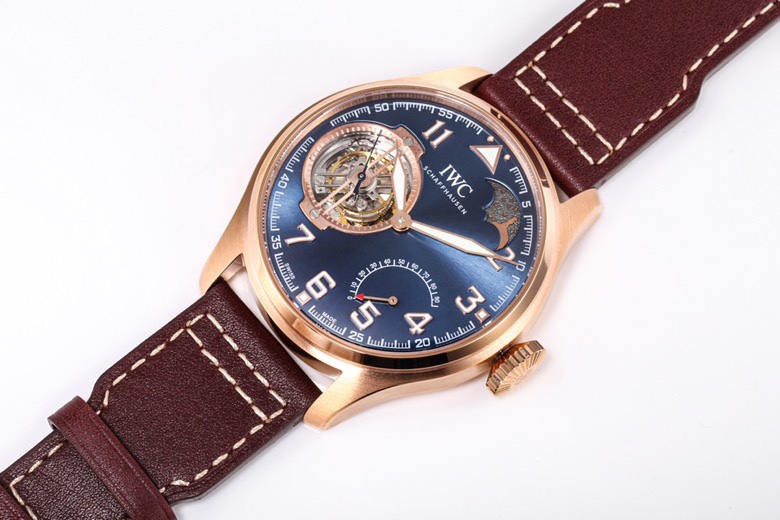 IWC 파일럿 워치 리틀 프린스 투어빌롱 001-251652