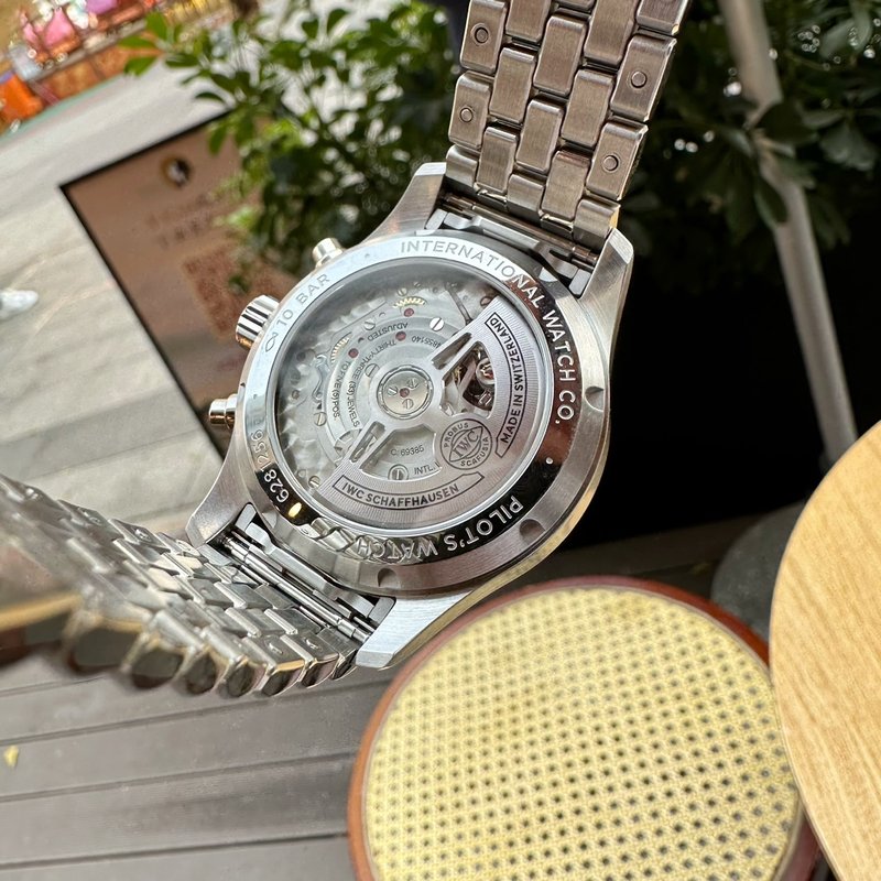 IWC 파일럿 크로노그래프 41mm 틸 케이스 001-251680