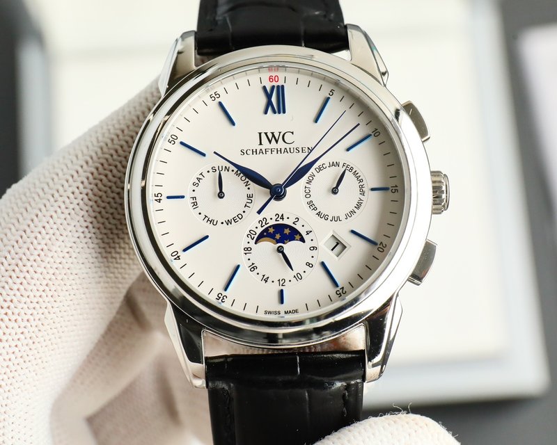 IWC 포르투기제 오토매 무브먼트 시계 001-251685