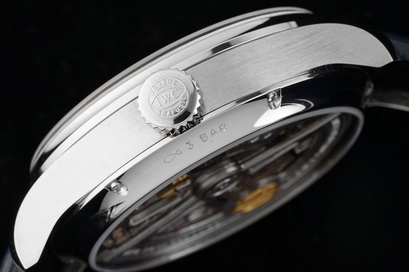 IWC 포르투기제 연력 시계 001-251689