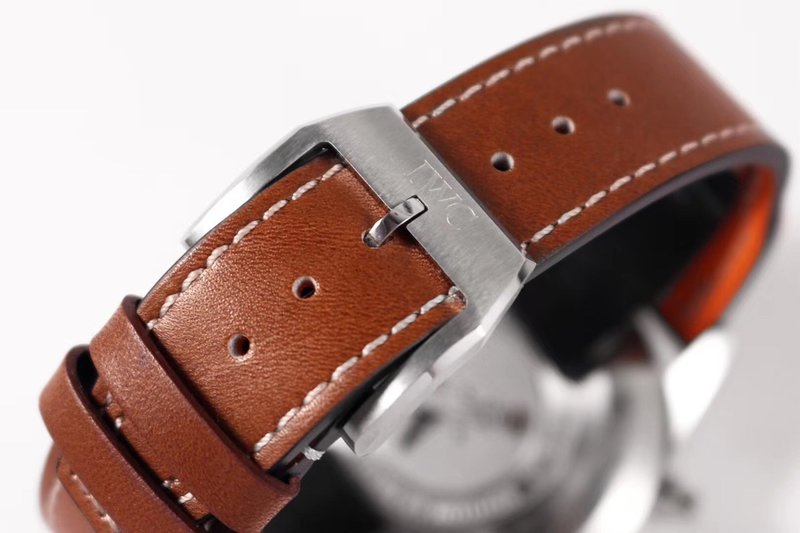 ZF IWC 파일럿 크로노그래프 시계 001-251704