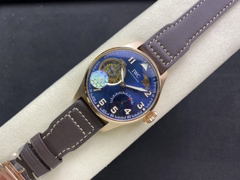 IWC 파일럿 워치 진 월페이저 투르비옹 시계 001-251709