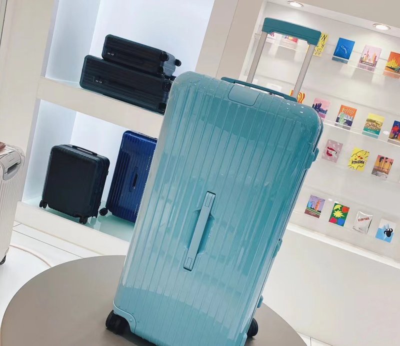 리모와 에센셜 시리즈 마카롱 컬러 캐리어 001-252221