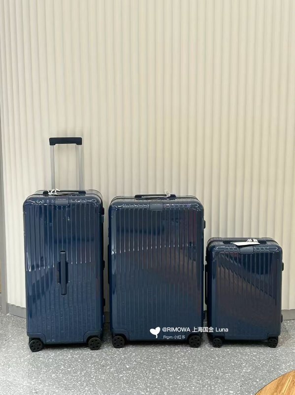리모와 딥씨 블루 경량 여행용 캐리어 001-252285