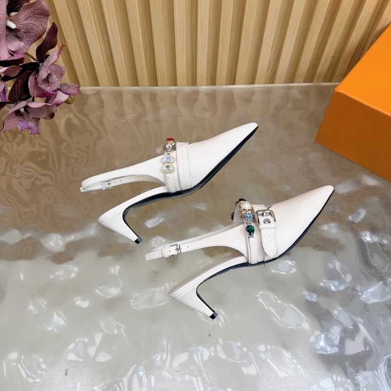 루이비통 바이브 체인 백스트랩 뾰족구두 샌들 001-252354