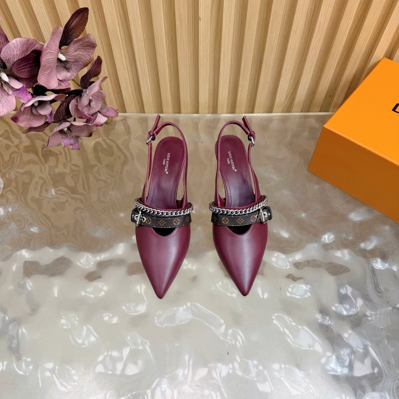 루이비통 바이브 체인 백스트랩 뾰족구두 샌들 001-252370