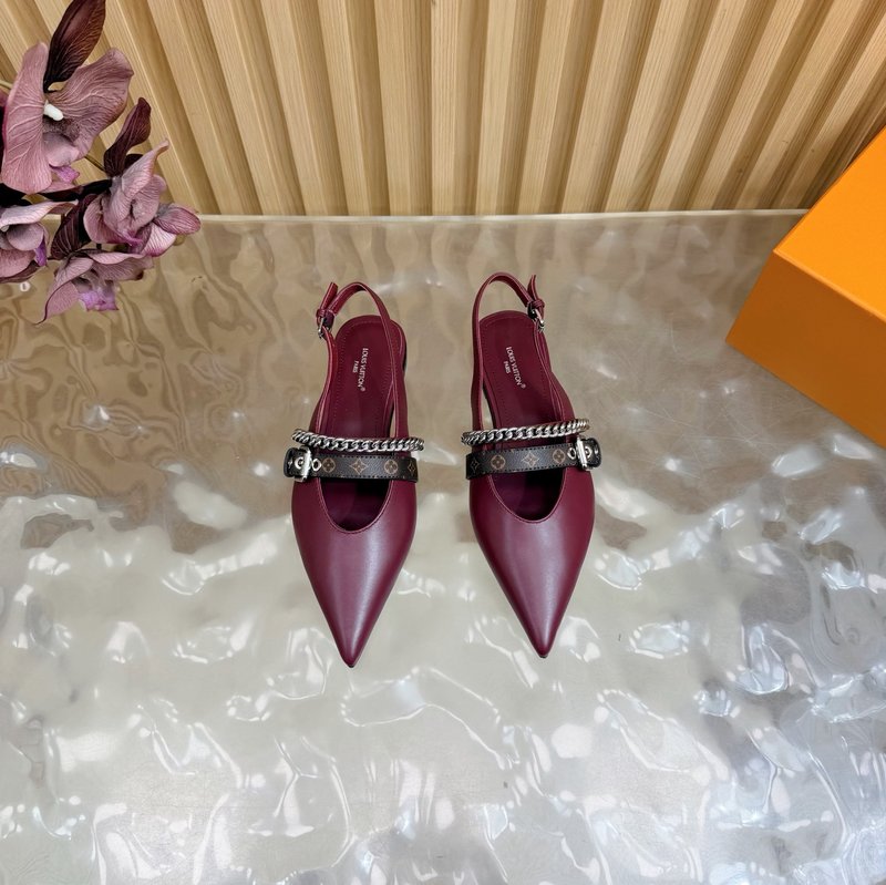 루이비통 바이브 체인 백스트랩 뾰족구두 샌들 001-252374