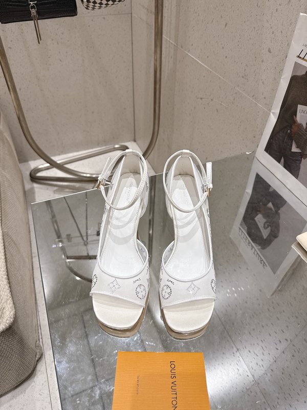 LV 메쉬 크리스탈 하이힐 샌들 001-252426
