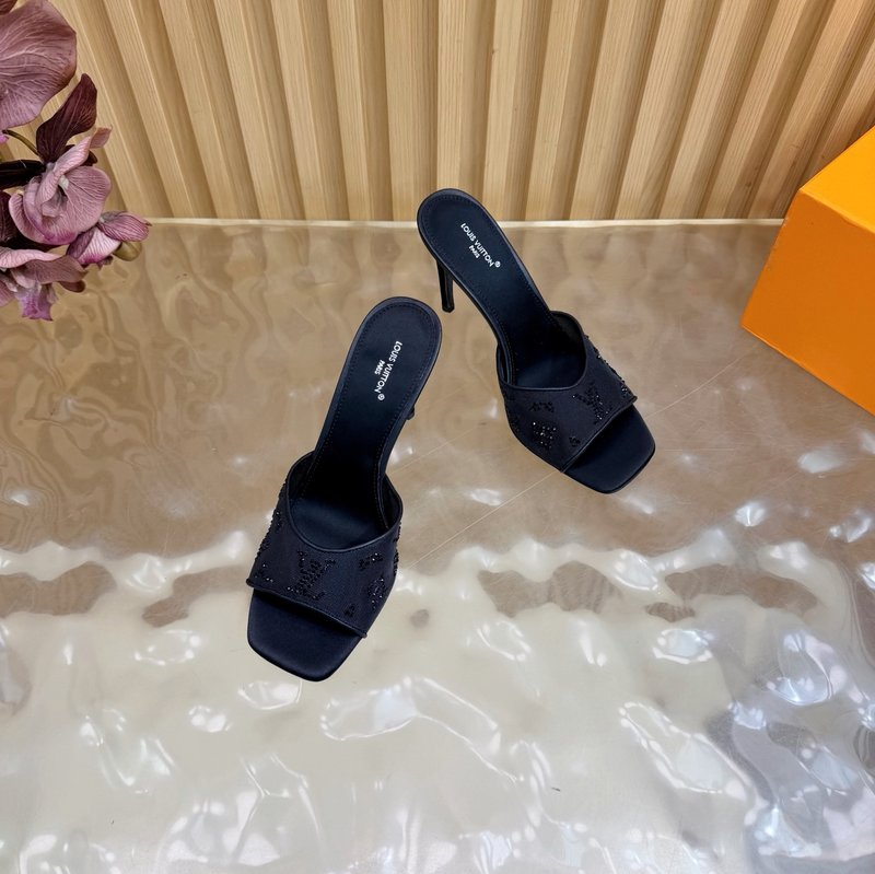 루이비통 메쉬 크리스털 뮬 샌들 001-252475