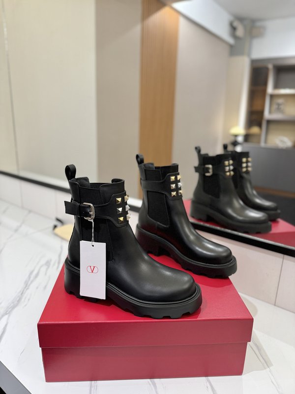 발렌티노 라운드 토 체ลซี 부츠 001-252575