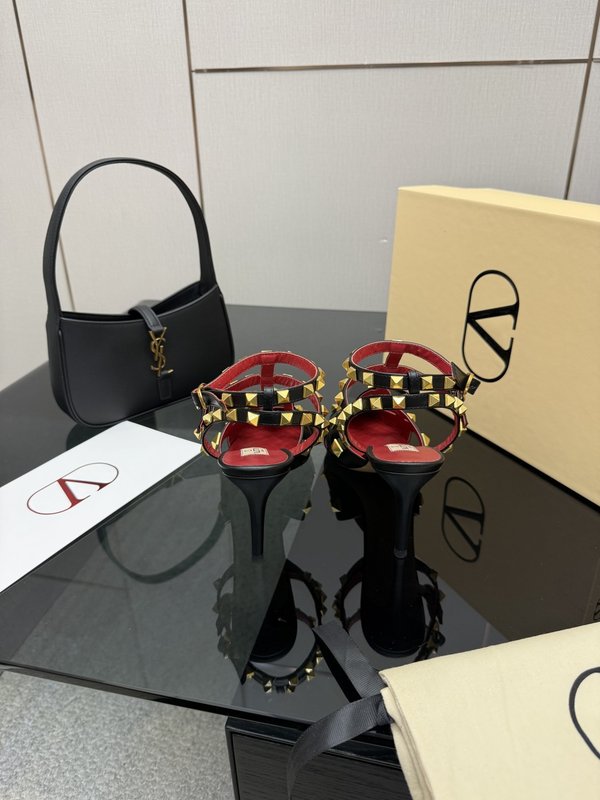 발렌티노 가죽밑창 하이힐 샌들 001-252603
