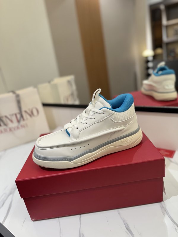 발렌티노 미드탑 커플 운동화 001-252656