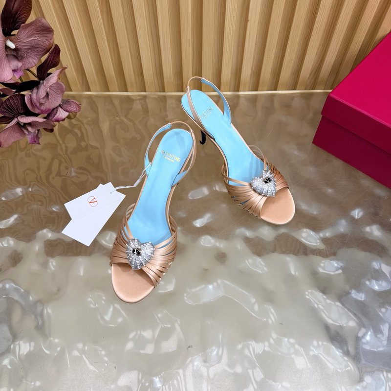 발렌티노 실크 하트 스트랩 하이힐 샌들 001-252692
