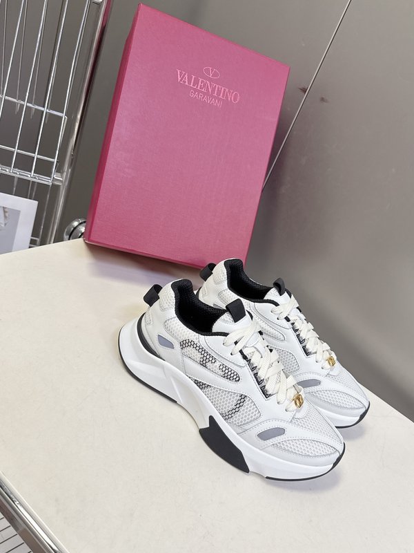 발렌티노 레트로 스플라이스 러닝화 001-252694
