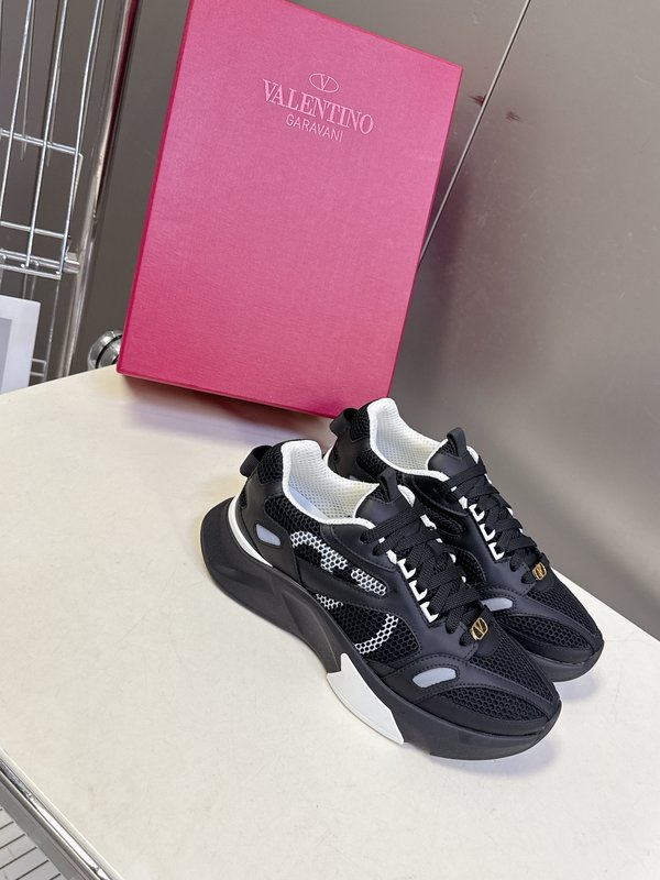 발렌티노 레트로 플릿 컬러 대디 스니커즈 001-252696