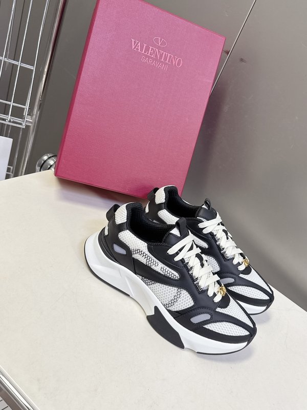 발렌티노 레트로 스포츠 스니커즈 001-252701