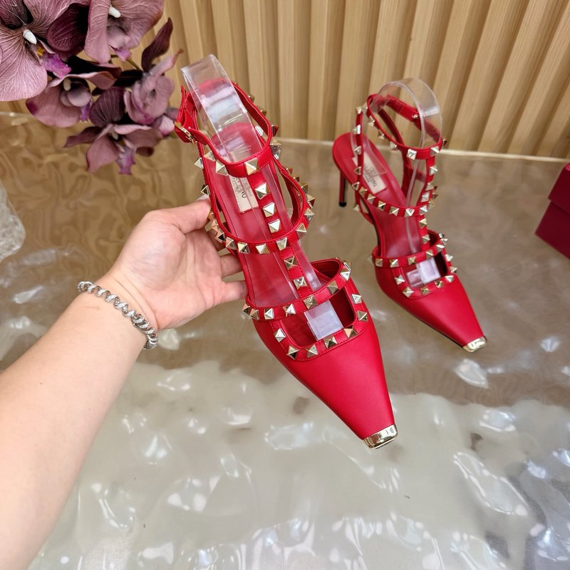 발렌티노 리벳 하이힐 샌들 001-252718