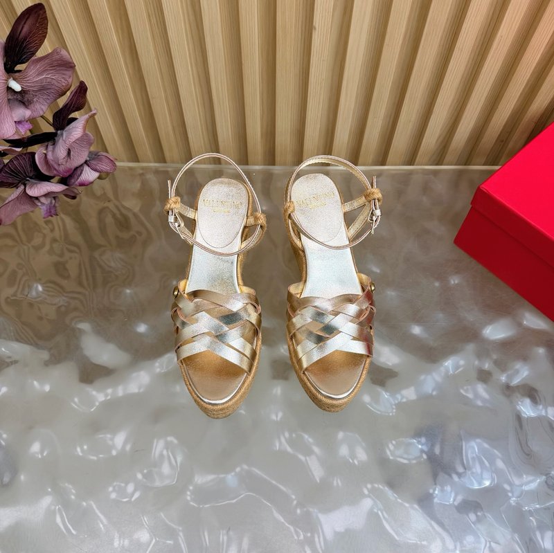 발렌티노 V 버클 로프 위빙 하이힐 샌들 001-252742