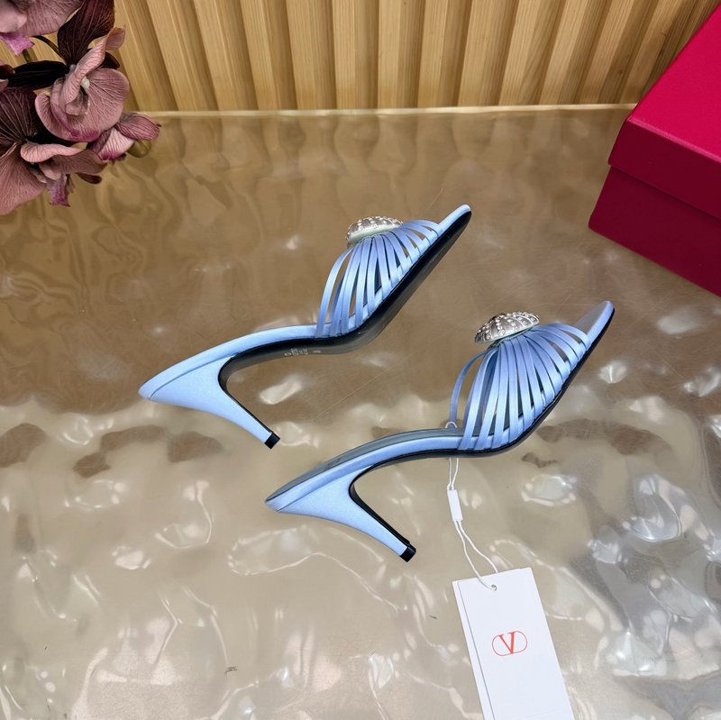 발렌티노 크 하트 스트랩 하이힐 샌들 001-252795