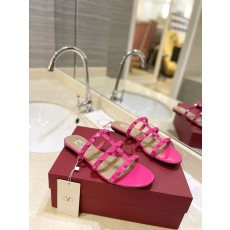 발렌티노 클래식 왕자 슬리퍼 여성용 001-252820