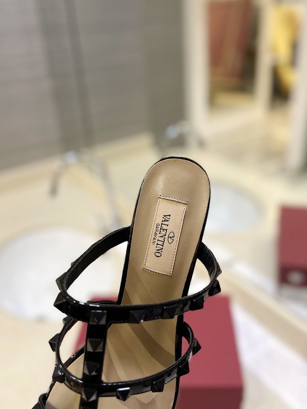 발렌티노 클래식 왕자 슬리퍼 여성용 001-252822