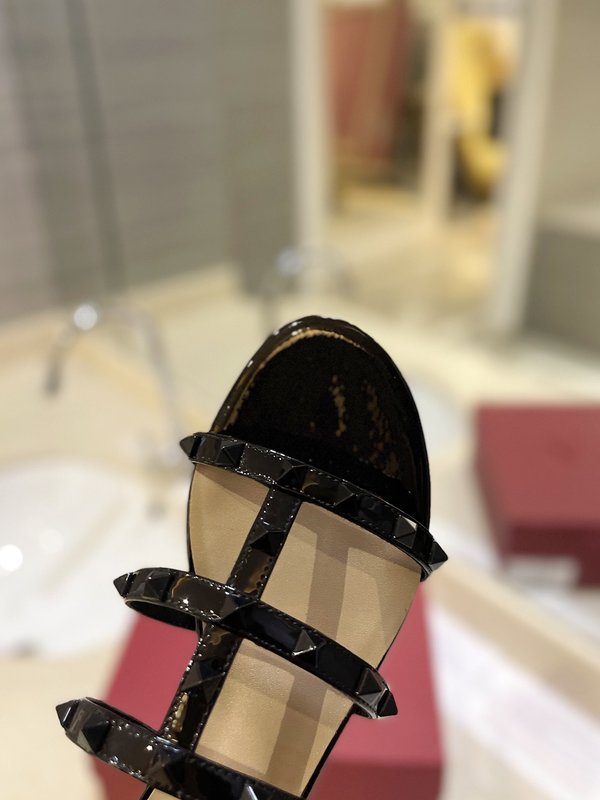 발렌티노 클래식 왕자 슬리퍼 여성용 001-252825