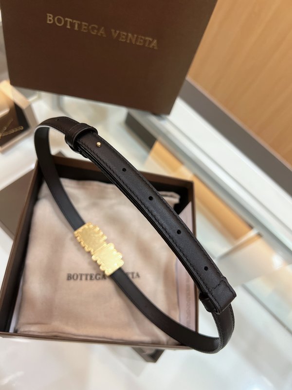 BV 블랙 골드 메탈 버클 랩어라운드 웨이스트 벨트 001-253274
