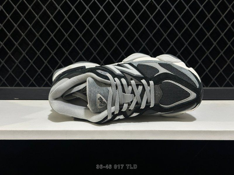 뉴발란스 NB9060 레트로 데일리 스니커즈 001-253631
