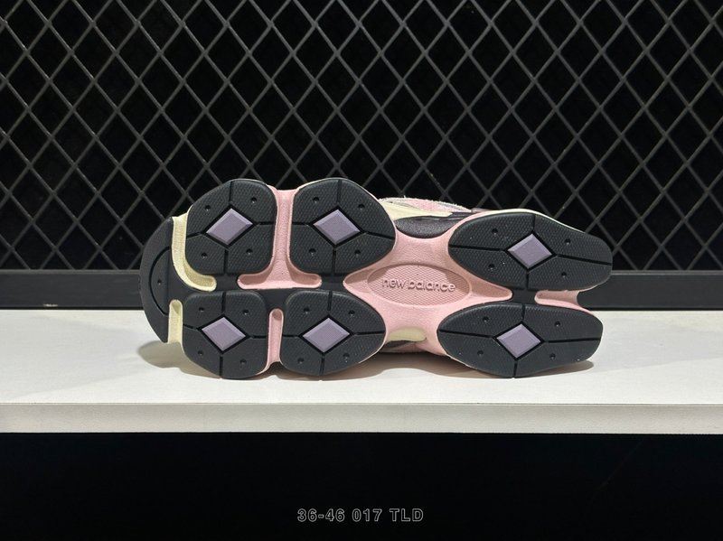 뉴발란스 NB9060 레트로 러닝화 001-253641