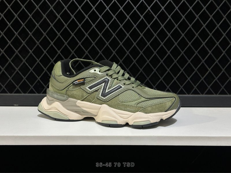 뉴발란스 NB9060 빈티지 러닝화 001-253644