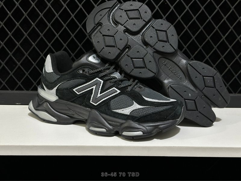 뉴발란스 NB9060 레트로 데일리 스니커즈 001-253650
