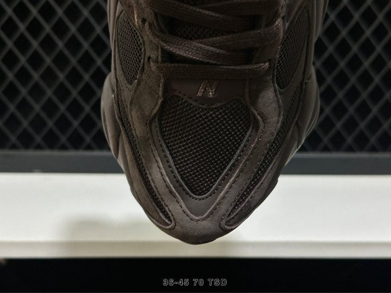 뉴발란스 NB9060 레트로 캐주얼 스니커즈 001-253665