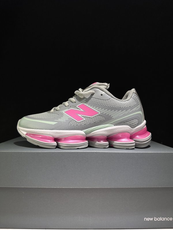 뉴발란스 NB2000 레트로 기능성 메쉬 캐주얼화 001-253713