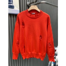 디올 콜라보 양모 혼방 자수 니트 001-253962