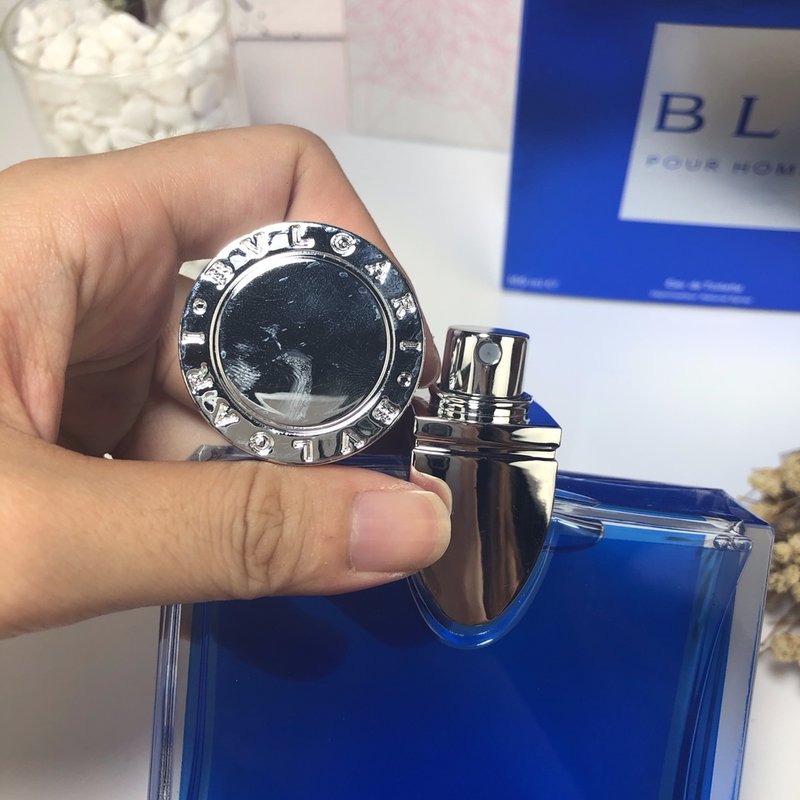 불가리 옴므 블루 티 오드뚜왈렛 100ml 001-254633