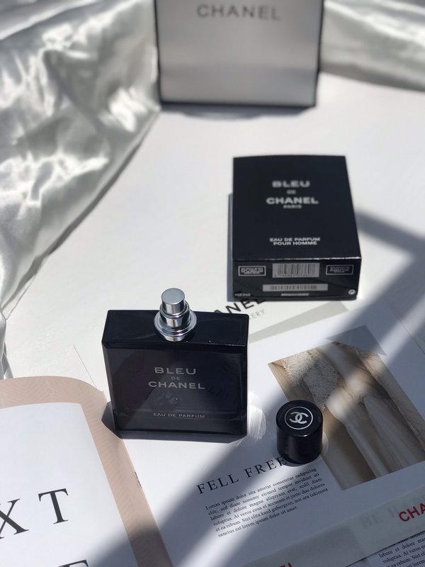 샤넬 블루 드 샤넬 오드뚜알렛 001-254670