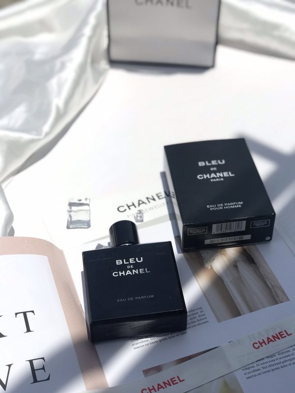 샤넬 블루 드 샤넬 오드뚜알렛 001-254670